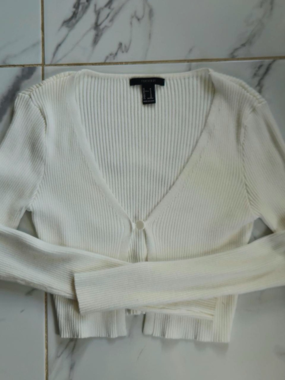 Forever 21 White Ribbed V-Neck Cropped Cardigan